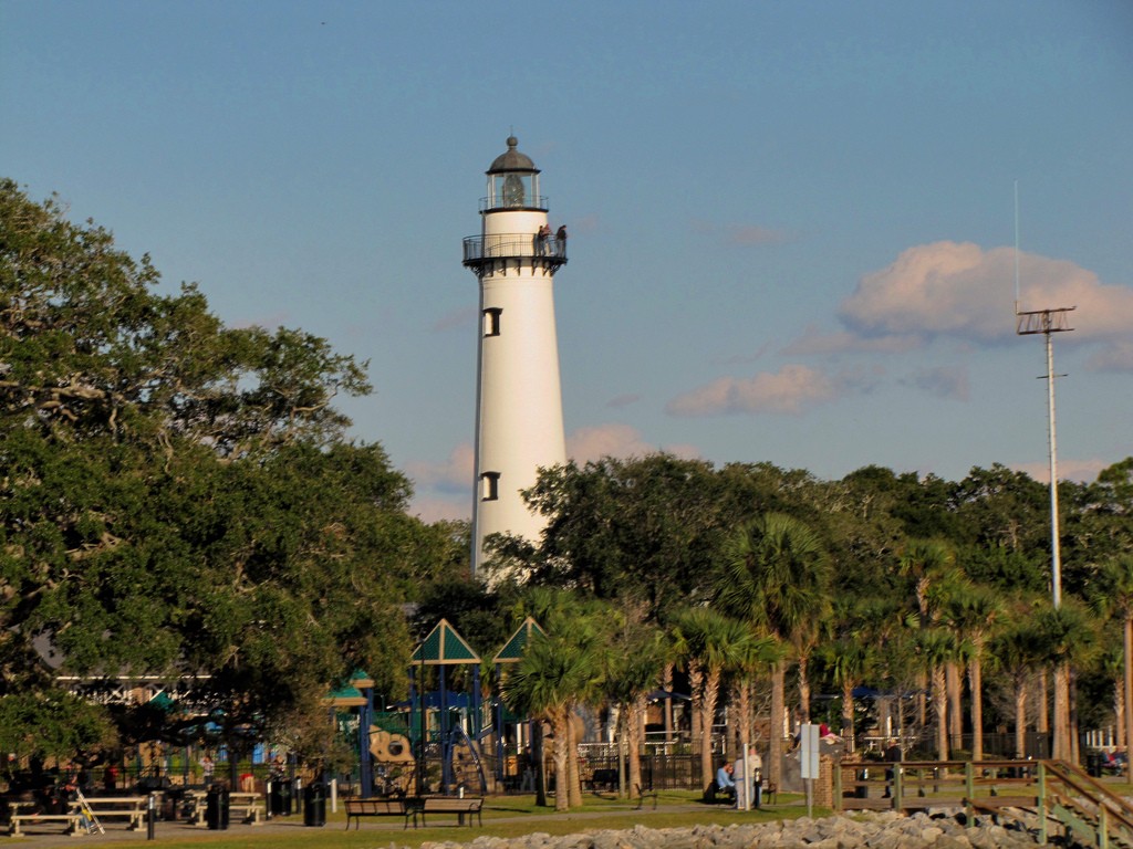 simons island lighthouse